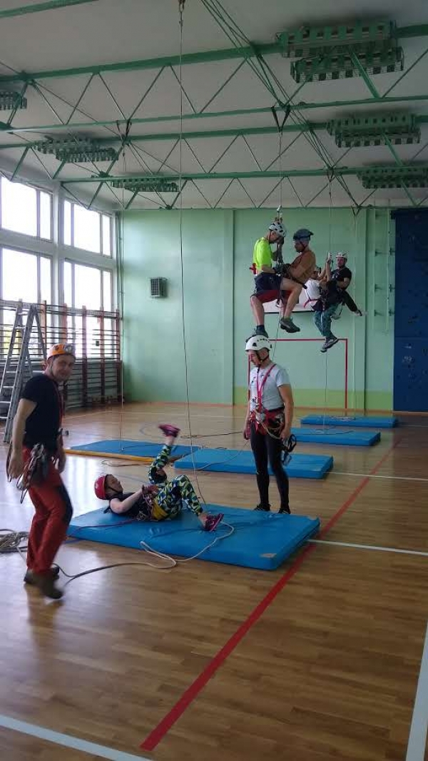 2019.05.11 Zajęcia z autoratownictwa