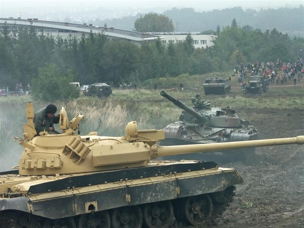 2016.09.18 Operacja Południe, czyli Międzynarodowy Zlot Pojazd&oacute;w Militarnych