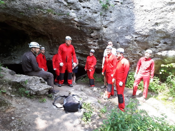 2019.06.08 Jaskinie na Wyżynie
