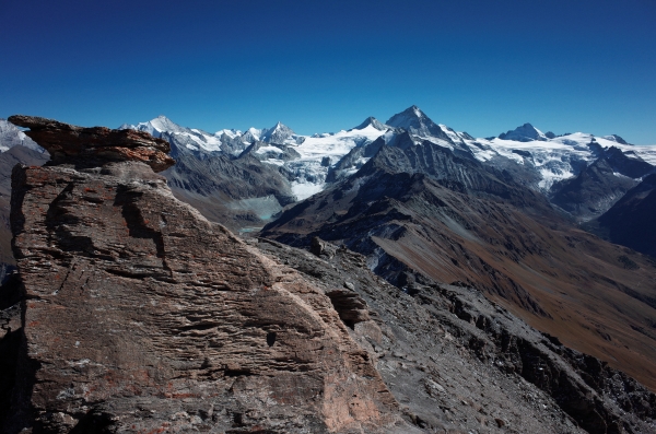 widok na Dent Blanche z Sasseneire