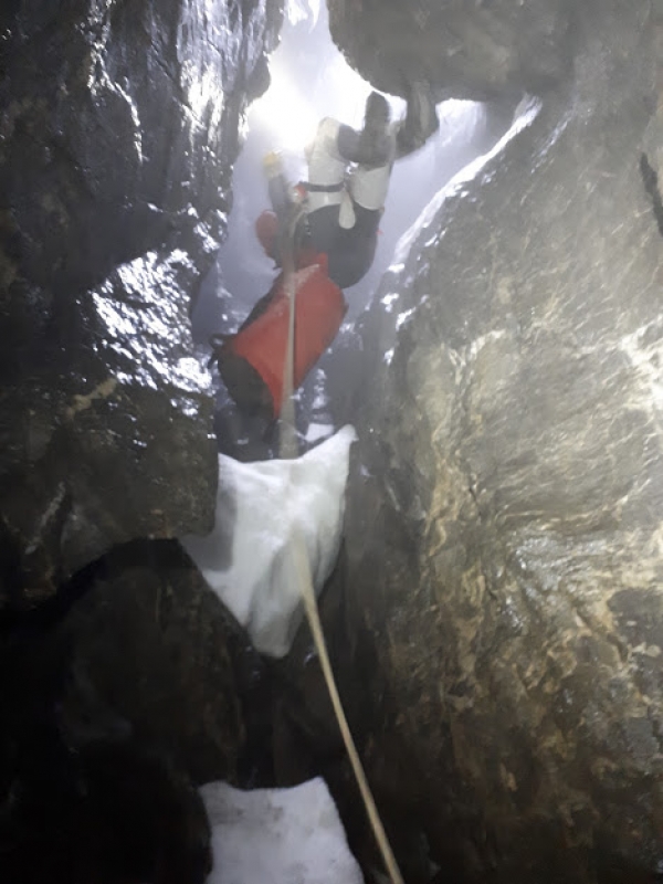 2019.04.27-28 Jaskinia Wielka Litworowa - do dna Studni Bubusia - 344 m /akcja kursowa/