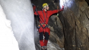 2023.06.08 Lodospad w Jaskini Śnieżnej