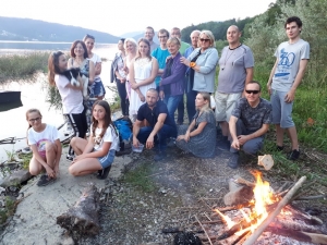 2019.06.17 Noc Kupały nad Jeziorem Żywieckim koło źr&oacute;dełka św. Wita