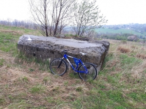 2021.05.02 Akcja rowerowa do Bauformu 251 - żelbetowego schronu bojowego dla wieży czołgowej