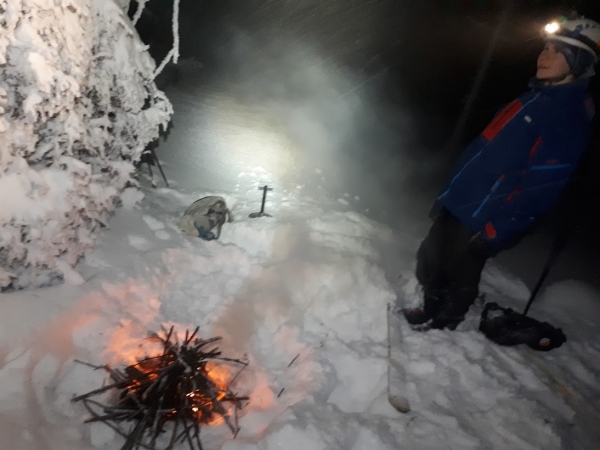 2021.12.20 Akcja narciarska - ognisko na Małym Skrzycznym