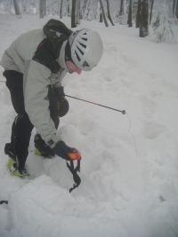 2013.02.09 Klimczok - manewry z ratownictwa lawinowego - "szukanie trupa" 