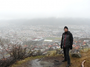 2017.03.24-26 Wycieczka na Fl&oslash;yen, Urliken, Stoltzekleiven
