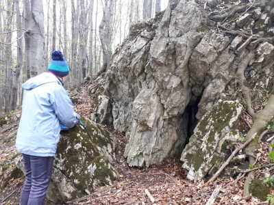 2022.04.20 Akcja eksploracyjna w rejonie Lesznej G&oacute;rnej /koło kamieniołomu/