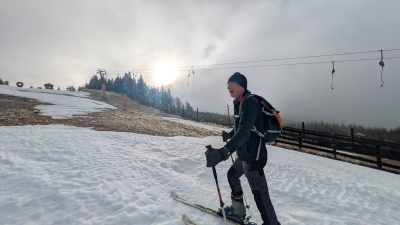 2025.12.14 P 12 W trasa 11g. Poszukiwanie śniegu.