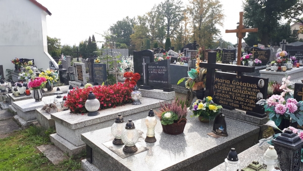 2021.09.29 Cmentarz w Łodygowicach