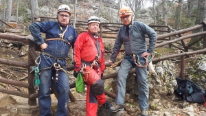 2023.04.15 Jaskinia Koralowa - wyjazd Triumwiratu