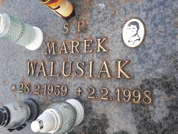 2020.11.13 Gr&oacute;b Maruchy