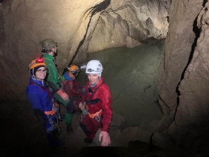 2023.03.04 Jaskinia Miętusia - do Marwoja