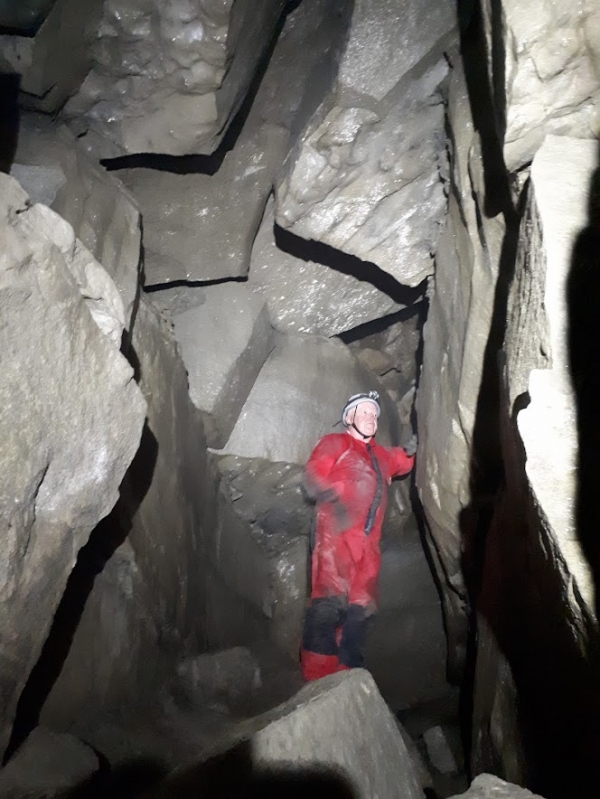 2023.08.26 Jaskinia w Jaworzynie K.Bs-03.03 /na stokach Skrzycznego/