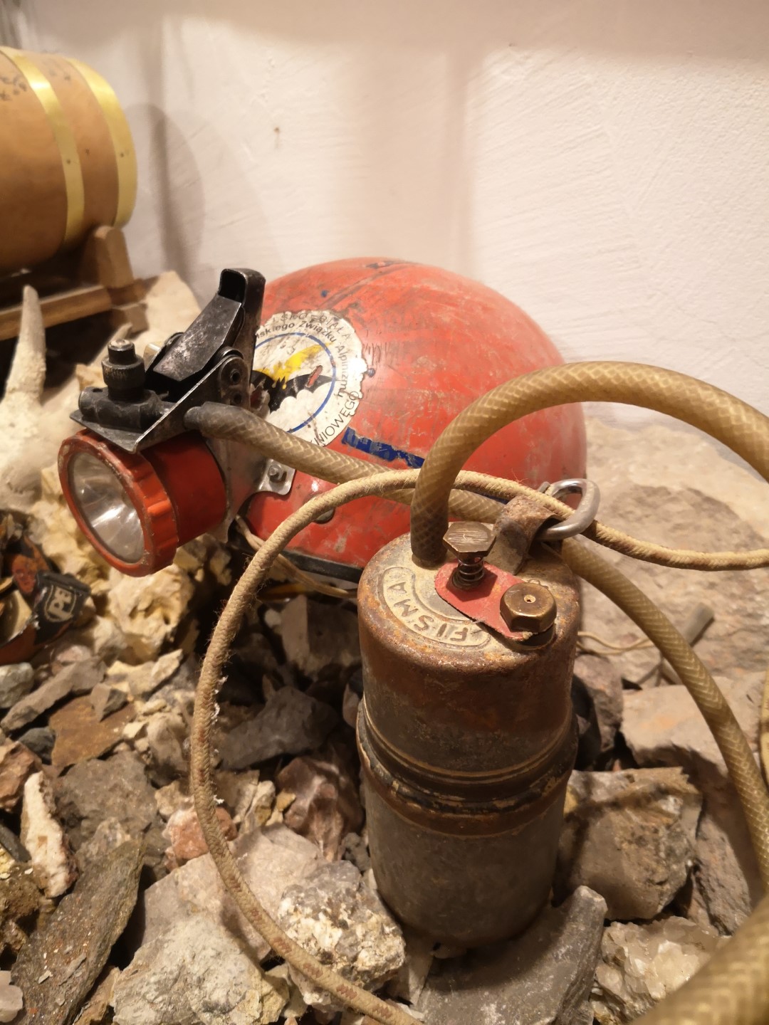 Kask Cassida z oświetleniem